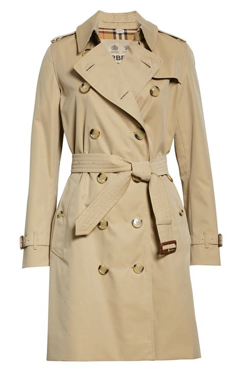 burberry coat stitches